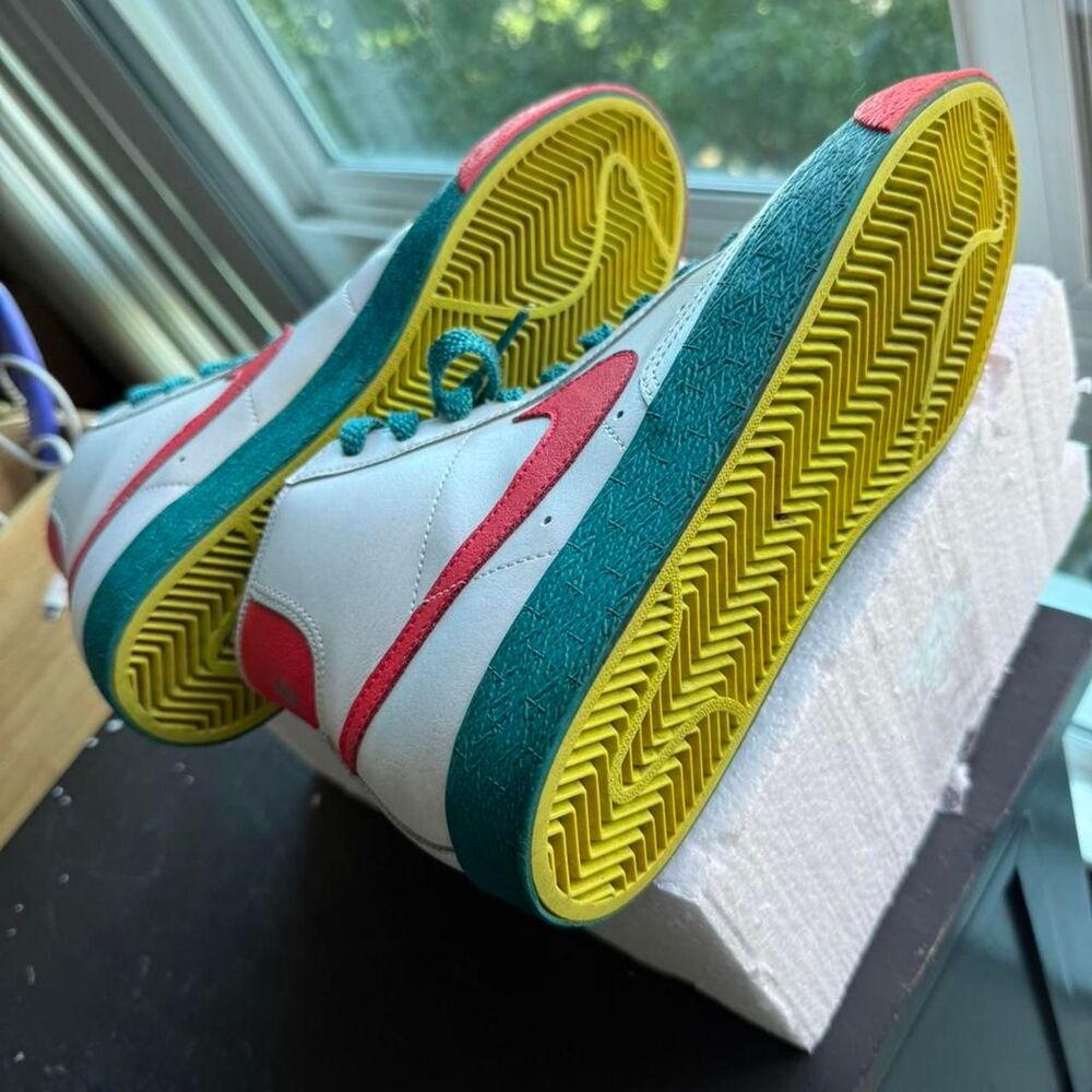 Nike Women's multi Trainers - Picture 4 of 8